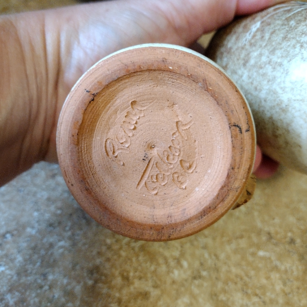 Roma salt and pepper shakers - Picture 3 of 4